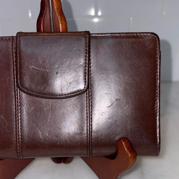 Mundi Wallet Smooth Italian Leather Bifold Compact Snap Flap - Picture 3 of 16